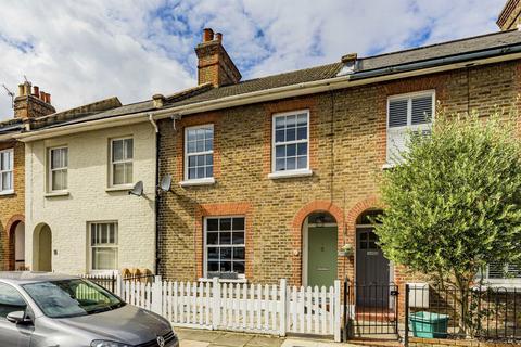 2 bedroom terraced house for sale, Minniedale, Surbiton KT5