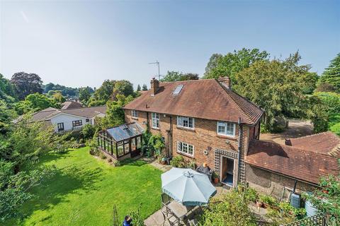 3 bedroom detached house for sale, Pathfields Close, Haslemere