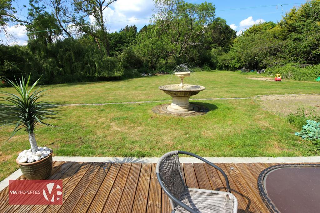 2 Coronation Cottages Hoe Lane Waltham Abbey...