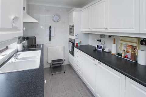 2 bedroom semi-detached bungalow for sale, Priory Mead, Doddinghurst, Brentwood