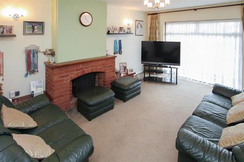 2 bedroom semi-detached bungalow for sale, Priory Mead, Doddinghurst, Brentwood