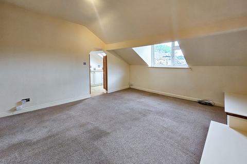 2 bedroom property to rent, High Street, Harrogate, HG2