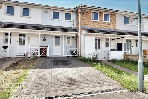 2 bedroom terraced house to rent, Savage Road, CHATHAM
