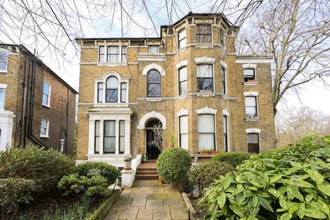 1 bedroom flat for sale, Manor Park, Hither Green , London, SE13