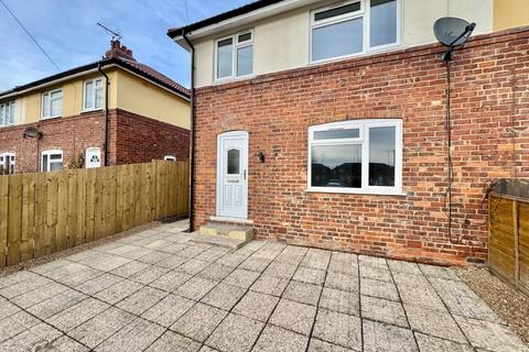 3 bedroom semi-detached house to rent, 3 Bed Semi-Detached House, Postill Square, Bridlington, YO16 7LU