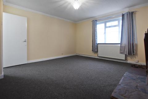 2 bedroom flat to rent, Harrow HA3