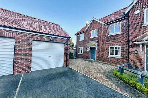 3 bedroom semi-detached house for sale, Blacksmiths Court, Cliffe, Selby