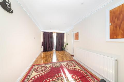 4 bedroom terraced house for sale, Turnpike Link, Croydon CR0