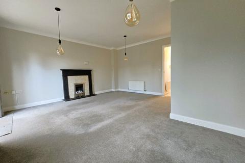 82 Boconnoc Avenue, Callington, PL17 7TW