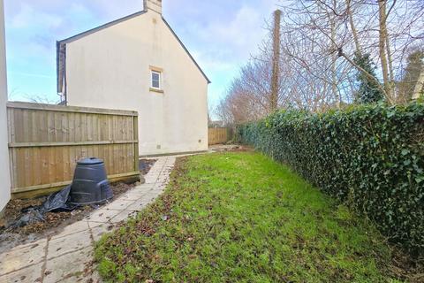 82 Boconnoc Avenue, Callington, PL17 7TW