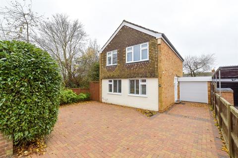 3 bedroom detached house for sale, Southfields Close, Chichester, West Sussex