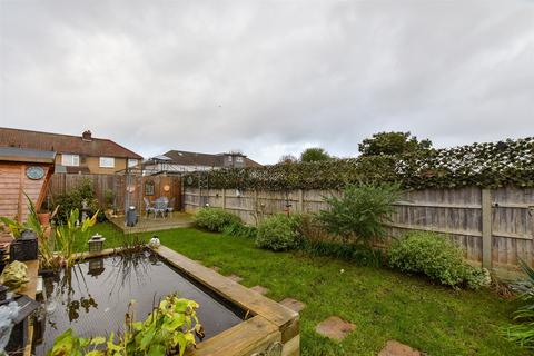 3 bedroom semi-detached bungalow for sale, Francis Avenue, Bexleyheath, Kent