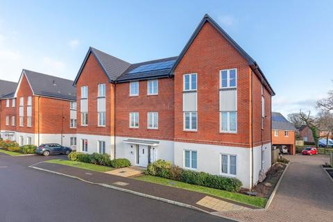 2 bedroom apartment for sale, Edwin Street, Burgess Hill, West Sussex, RH15