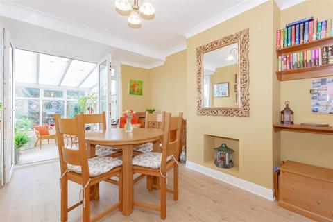 3 bedroom semi-detached house for sale, Station Road, Crayford, Dartford, Kent