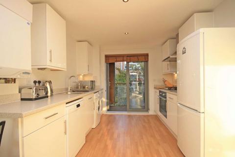 1 bedroom flat to rent, Bagleys Lane, London SW6