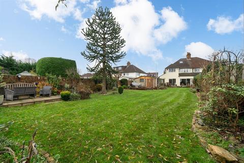 3 bedroom semi-detached house for sale, Watford Road, Croxley Green