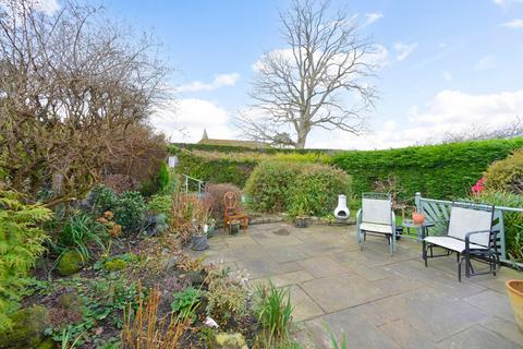 3 bedroom detached bungalow for sale, Rectory Close, Ewhurst, GU6