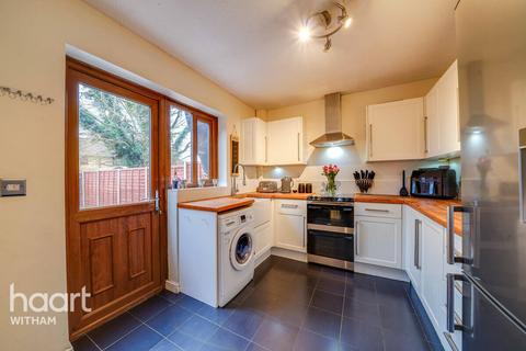 2 bedroom terraced house for sale, Constance Close, Witham