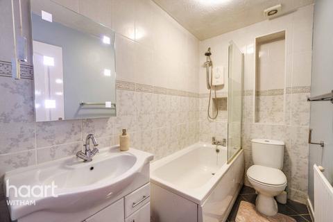 110 Constance Close, Witham, CM8 1XZ