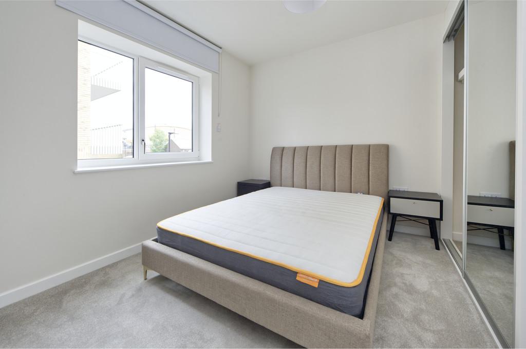 Flat 6 honeysuckle hse-3941