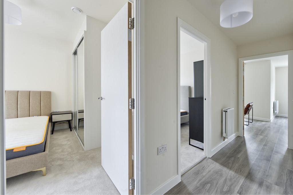 Flat 6 honeysuckle hse-3949
