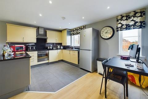 2 bedroom apartment for sale, Boundary Court, Off Tarvin Road