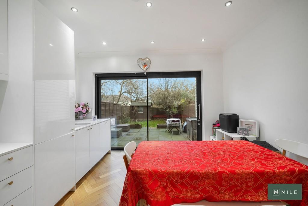 157a Holland Road - s Niyyp3svq2 VT83e YJ6d