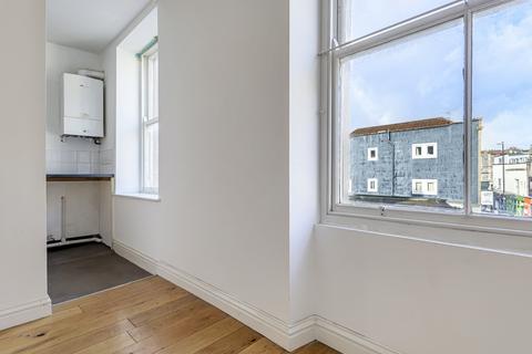 39a Cotham Hill, Bristol, BS6 6JY