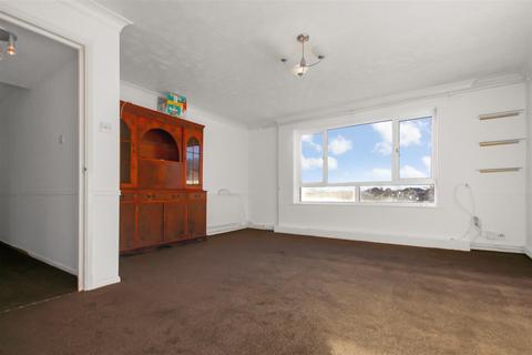 3 bedroom flat to rent, Watford WD19