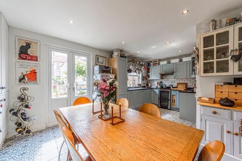 21 Pegwell Street, London, SE18 2SP