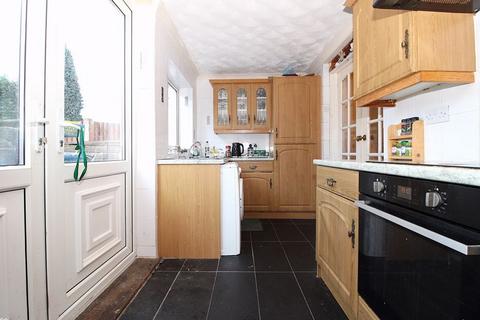 44 King George Crescent, Walsall, WS4 1EG