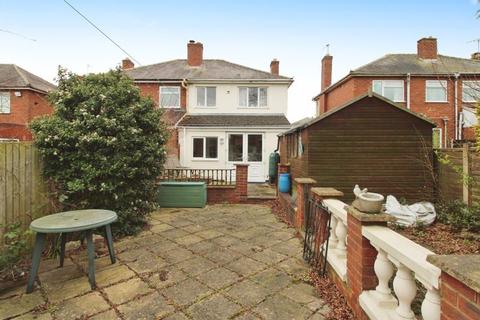 44 King George Crescent, Walsall, WS4 1EG