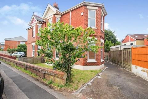 undefined, Kings Road, Bournemouth BH3