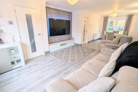 33 Attingham Drive, Cannock, WS11 7YB