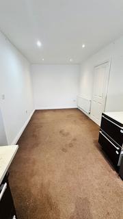 1 bedroom flat to rent, Thorn Close, Northolt UB5