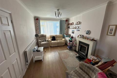 3 bedroom property for sale, ELMHURST DRIVE, HORNCHURCH RM11