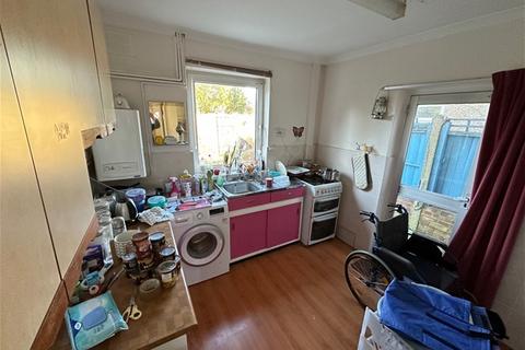 3 bedroom property for sale, ELMHURST DRIVE, HORNCHURCH RM11