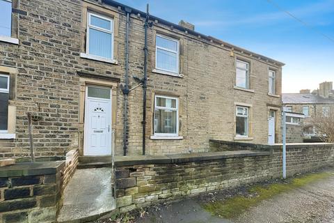 2 bedroom terraced house to rent, King Street, Huddersfield HD3