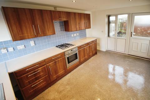 2 bedroom end of terrace house to rent, Peckforton Walk, Cheshire SK9