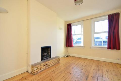 3 bedroom maisonette for sale, Holloway Road, Holloway, London, N7