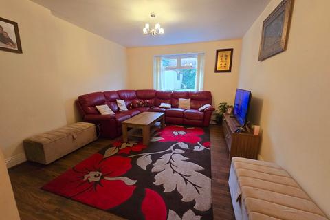 undefined, Thorn Lane, Bradford, BD9