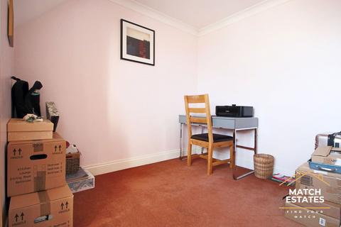 82a Ashley Avenue, Folkestone, CT19 4PJ