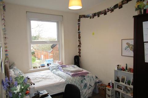 3 bedroom flat to rent, York Road, Exeter EX4