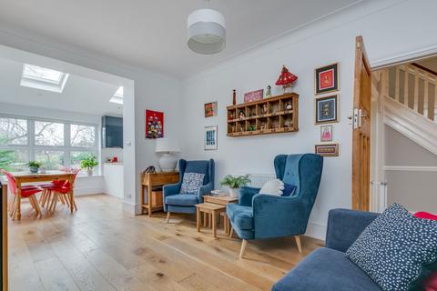 14 The Mount, New Malden, KT3 4HU