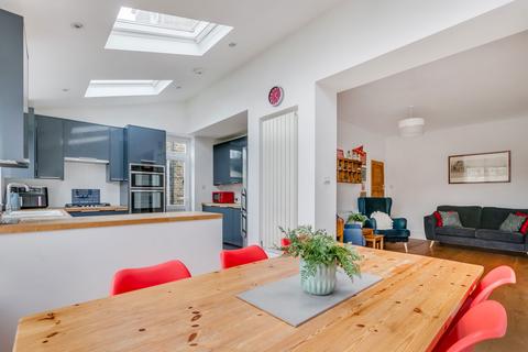 14 The Mount, New Malden, KT3 4HU
