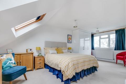 14 The Mount, New Malden, KT3 4HU