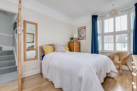 14 The Mount, New Malden, KT3 4HU