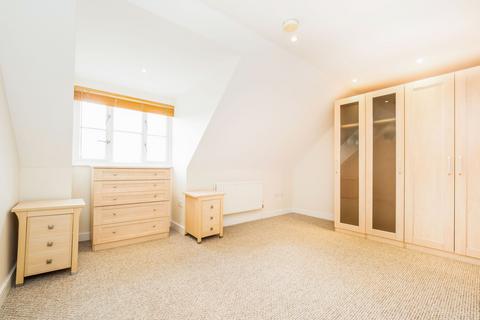 2 bedroom penthouse to rent, Hart Street, Old Market Terrace Hart Street, CM14