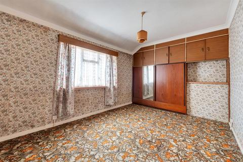 33 Camlan Road, Bromley, BR1 5LT