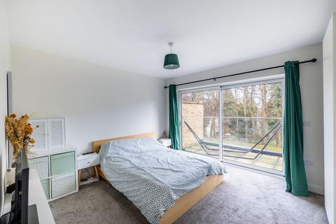 1 bedroom flat for sale, Olden Lane, Purley, CR8